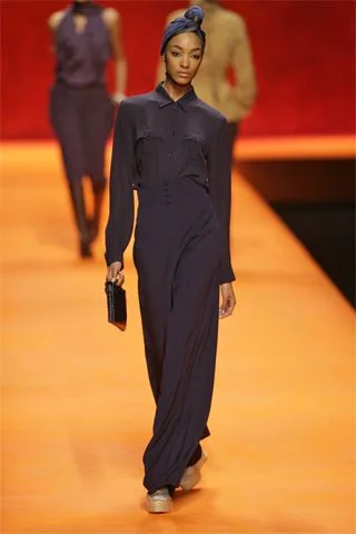 Look 15